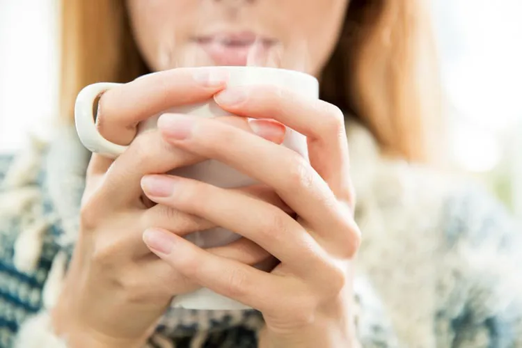 نوشیدنی بسیار داغ، ریسک سرطان مری را ۳ برابر می‌کند